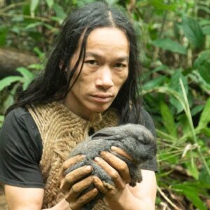 SURVIVAL CHALLENGE - JUNGLE MAN grows vegetables, raises rabbits