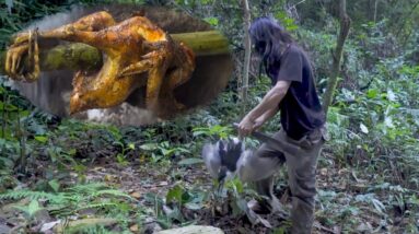 30 DAYS SOLO BUSHCRAFT - JUNGLE MAN shows off his marksmanship in the jungle