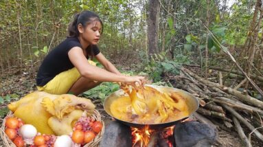 Chicken curry spicy delicious with egg for dinner - Survival Cooking in jungle