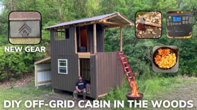 Solo Overnight Building the Off-Grid Poachers Camp in The Woods and Mac and Cheese Popcorn Chicken