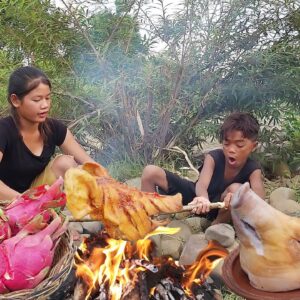 Dragon fruit and Pork head roasted spicy for food of survival - Survival cooking