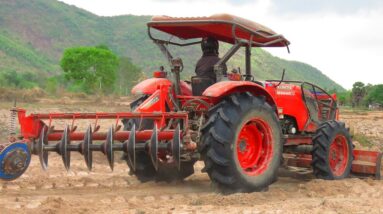 Tractor​ KUBOTA clear the rice fields \ KUBOTA M6040 SU Working 2024