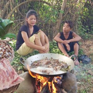 Yummy! Pork ribs tasty cooking with Red ant egg, Eating delicious in jungle