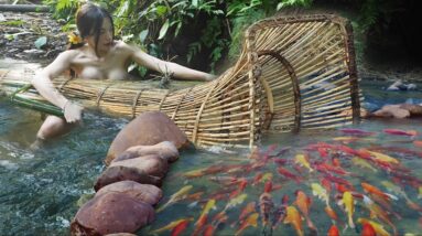 Full 33 Day Solo Bushcraft in the RainForest - Amazona Girl Building Warm Bushcraft Survival Shelter