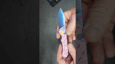 NEDFOSS DONUT KNIFE WITH SPRINKLES