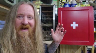 TURNED MY HOUSE INTO A FALLOUT SHELTER SURVIVAL BUNKER