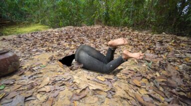 Building the Most Secret Underground Home Villa with Swimming Pool