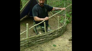 How to Make a Simple Wattle Fence
