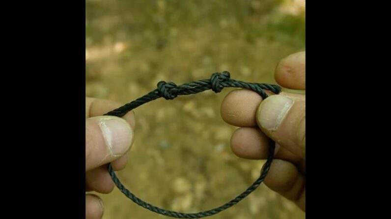 How To Tie a Necklace Knot