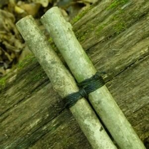 Simple Bi-Pod Lash