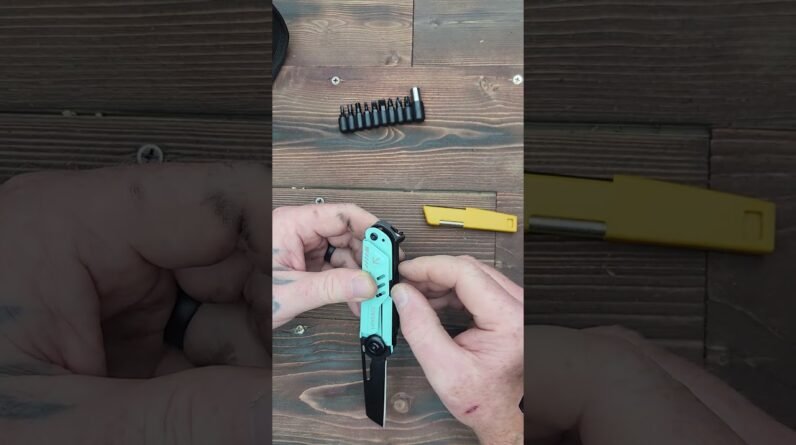 VIPERADE VAK4 Multitool Pocket Knife 21-in-1 Multitool Pocket Knife with Pouch